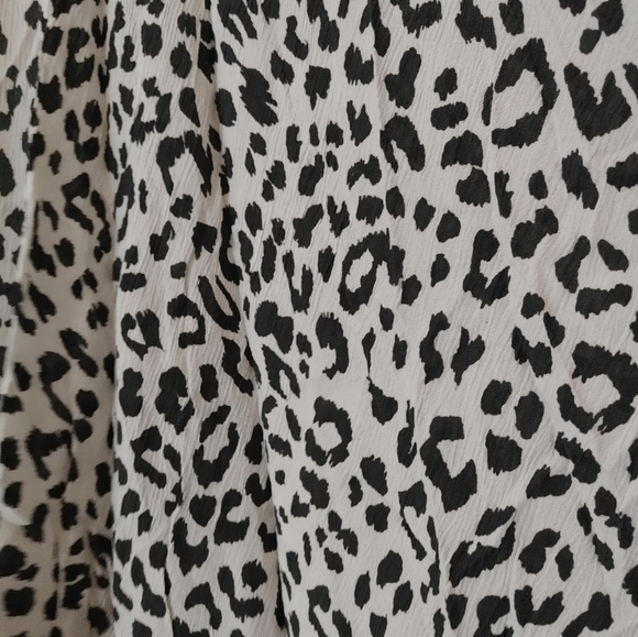 Aerie Black & White Cheetah Print Kimono ~ Size OS - Picture 5 of 10